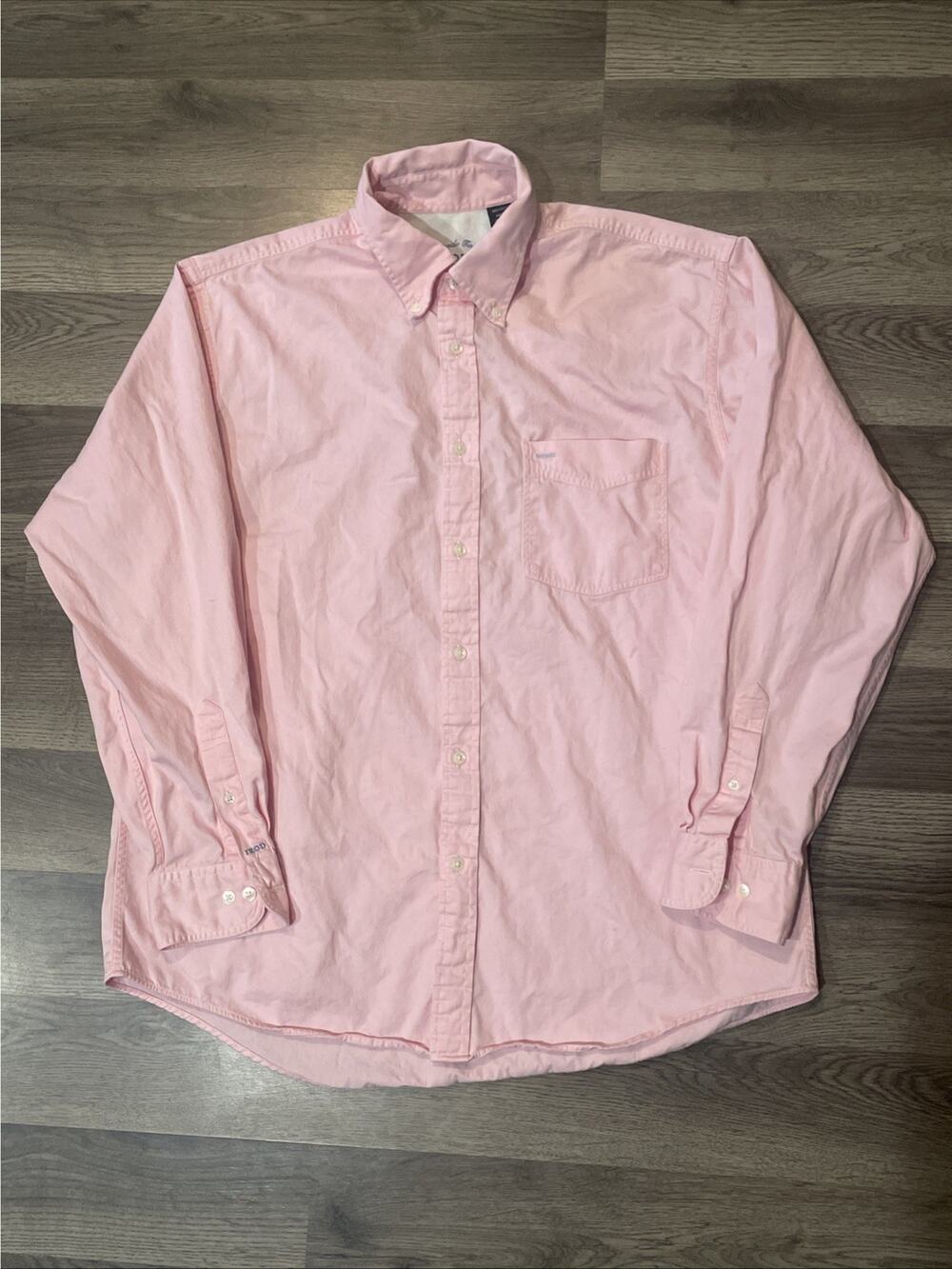 IZOD Oceanside Twill Pink Button Down Shirt Men’s Size Medium Long Sleeve